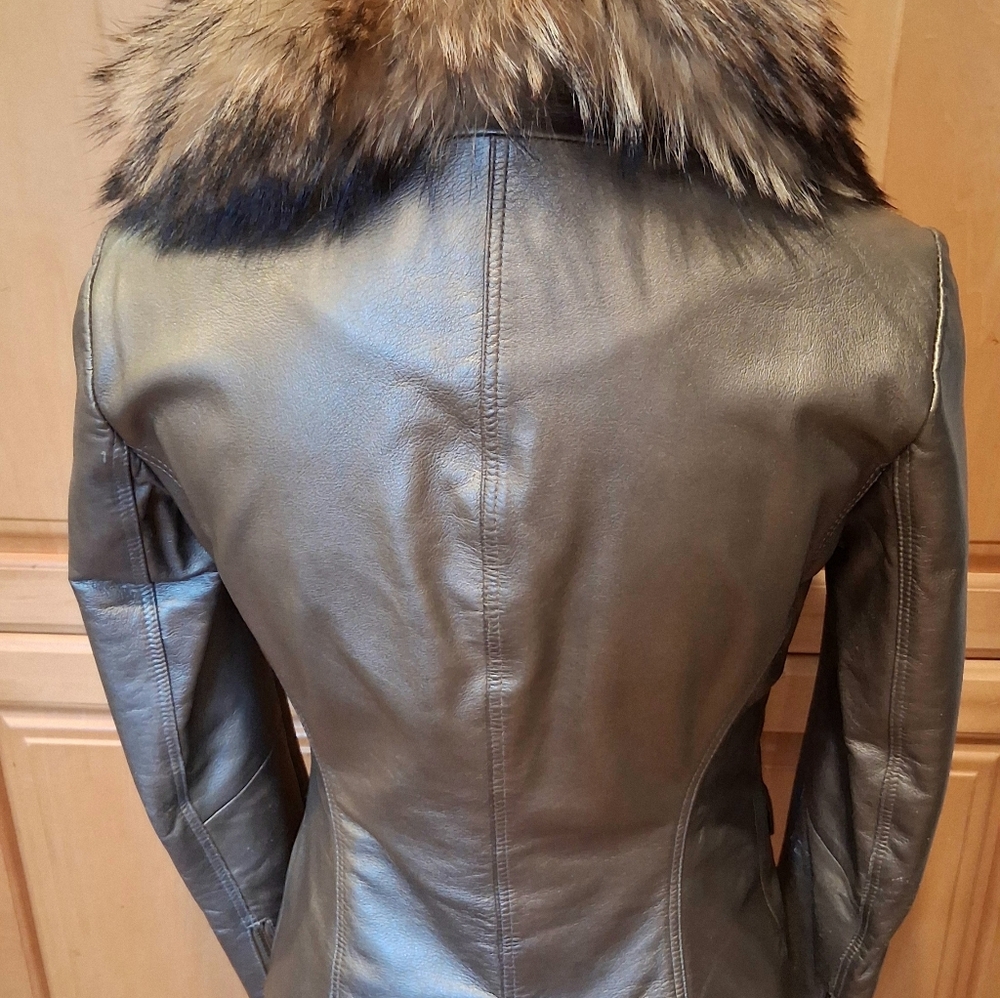 Cache Fur Collar Leather Jacket - image 2